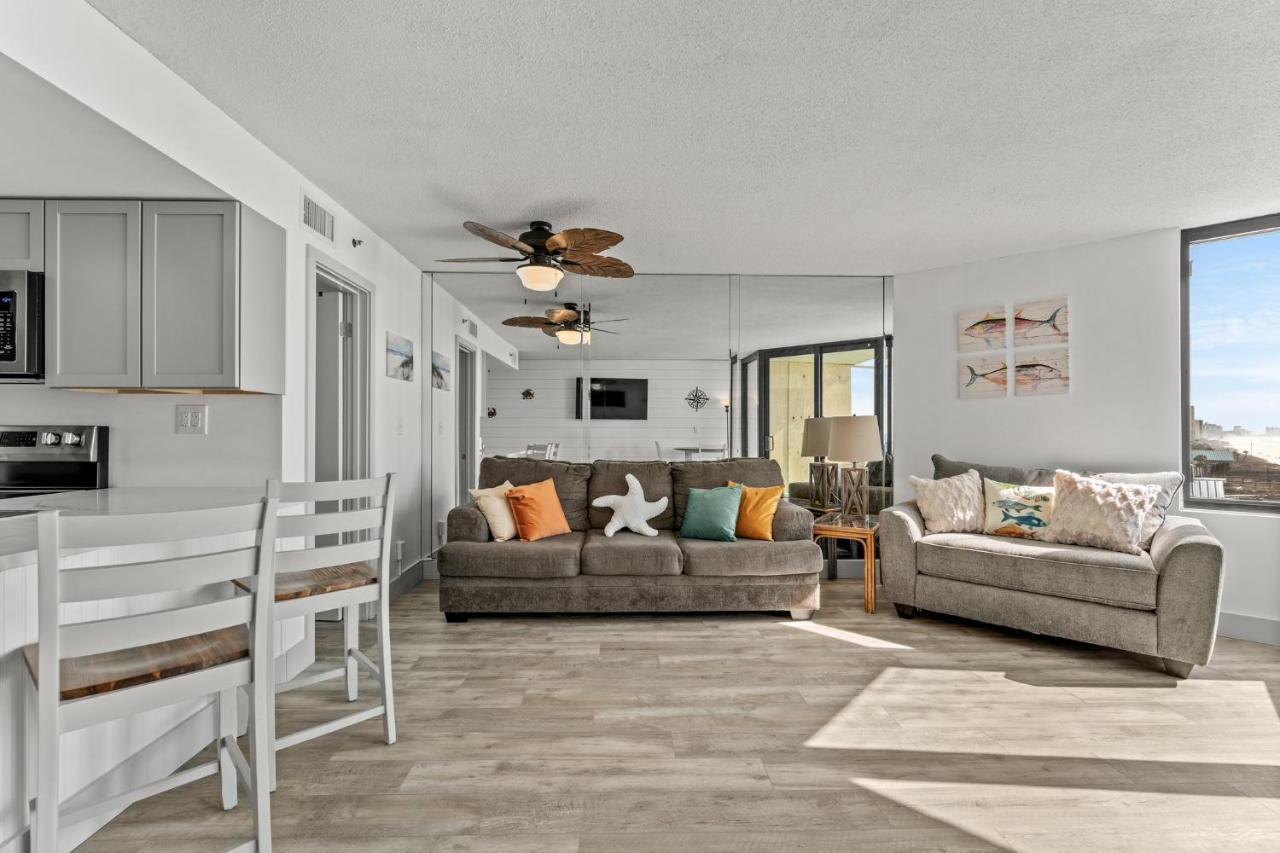 Apartment Ocean Front Views & Open Kitchen - Sunbird 603e