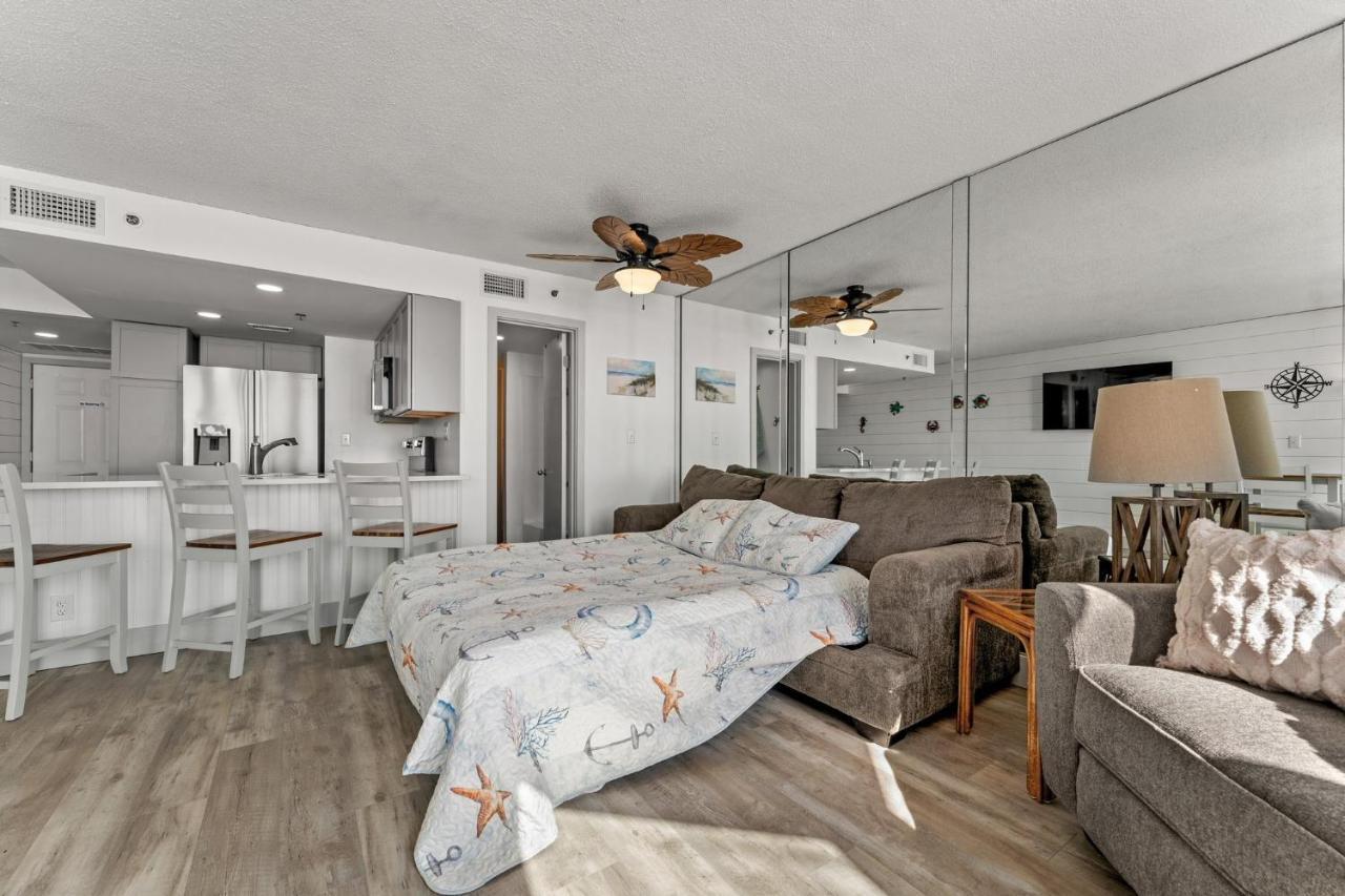 Ocean Front Views & Open Kitchen - Sunbird 603e Apartment Panama City Beach